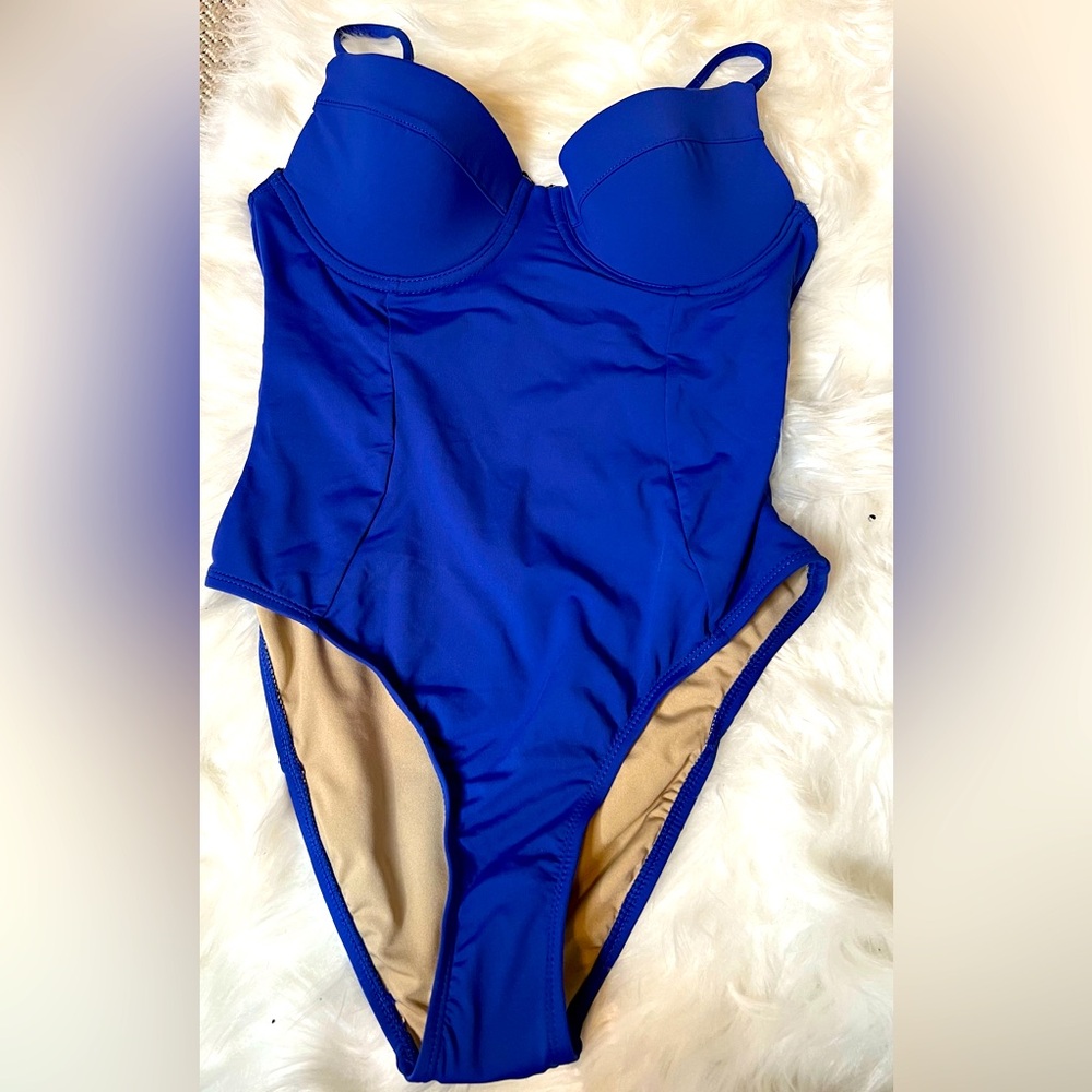 We Wore What One Piece Sz S